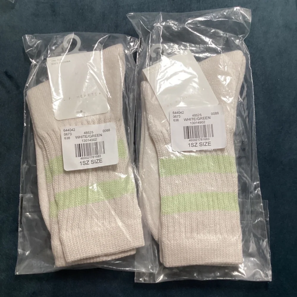 2 LA Hearts Green Stripe Socks Bundle